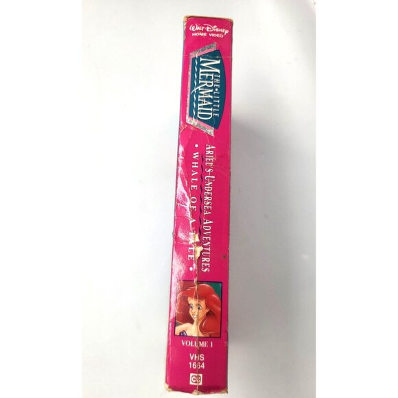 Disneys the Little Mermaid - Ariels Undersea Adventures - A Whale of a Tale VHS - Picture 3 of 6